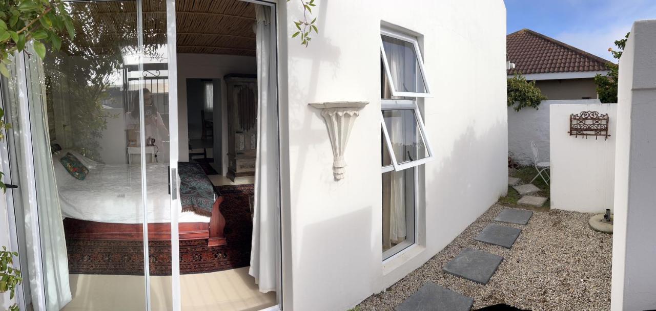 De La Fontaine Guest Cottage And Pool View Luxury Suite Plettenberg Bay Exterior photo