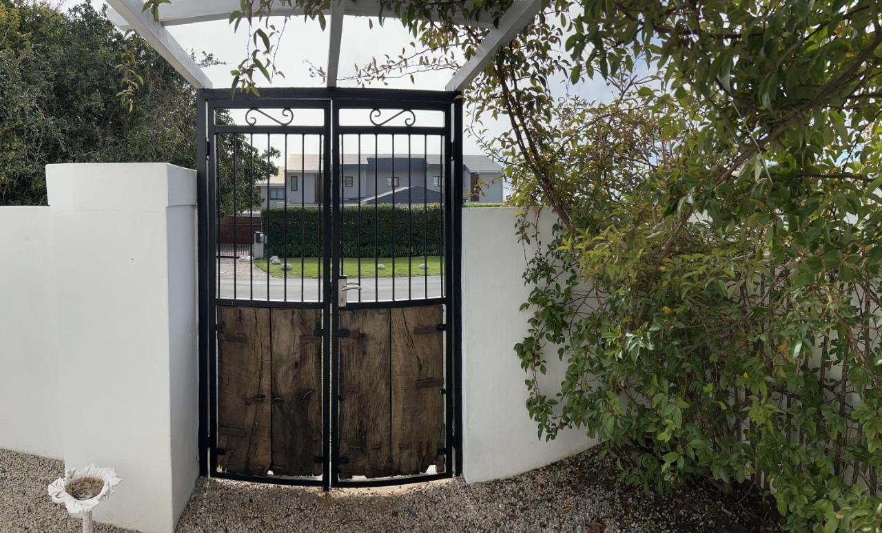 De La Fontaine Guest Cottage And Pool View Luxury Suite Plettenberg Bay Exterior photo